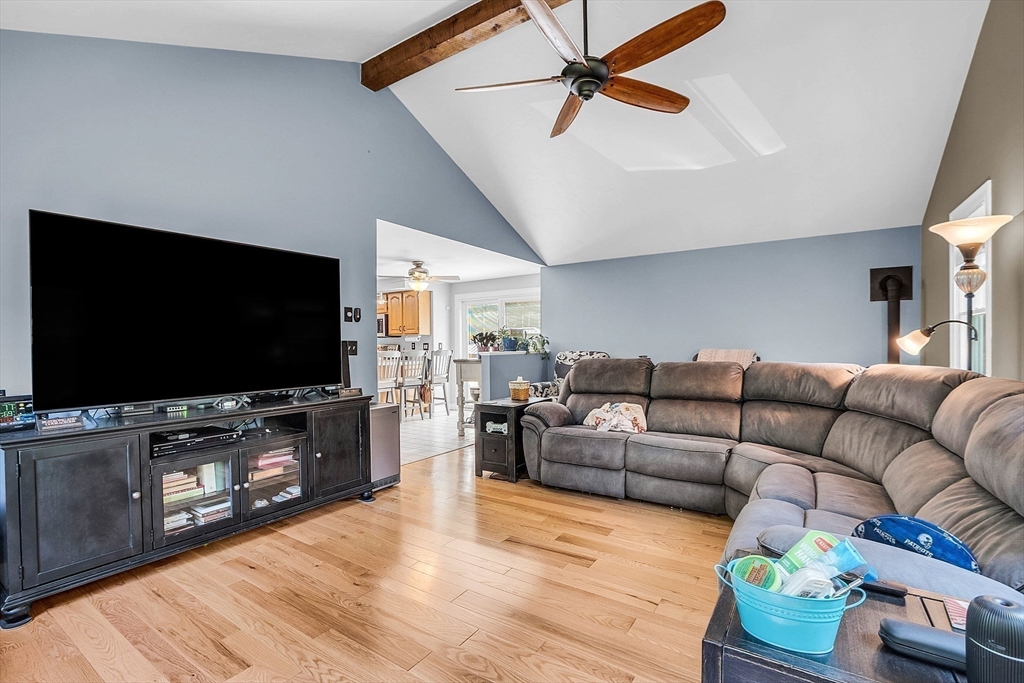 178 Warren Road Townsend, MA 01469 - Photo 6 of 40