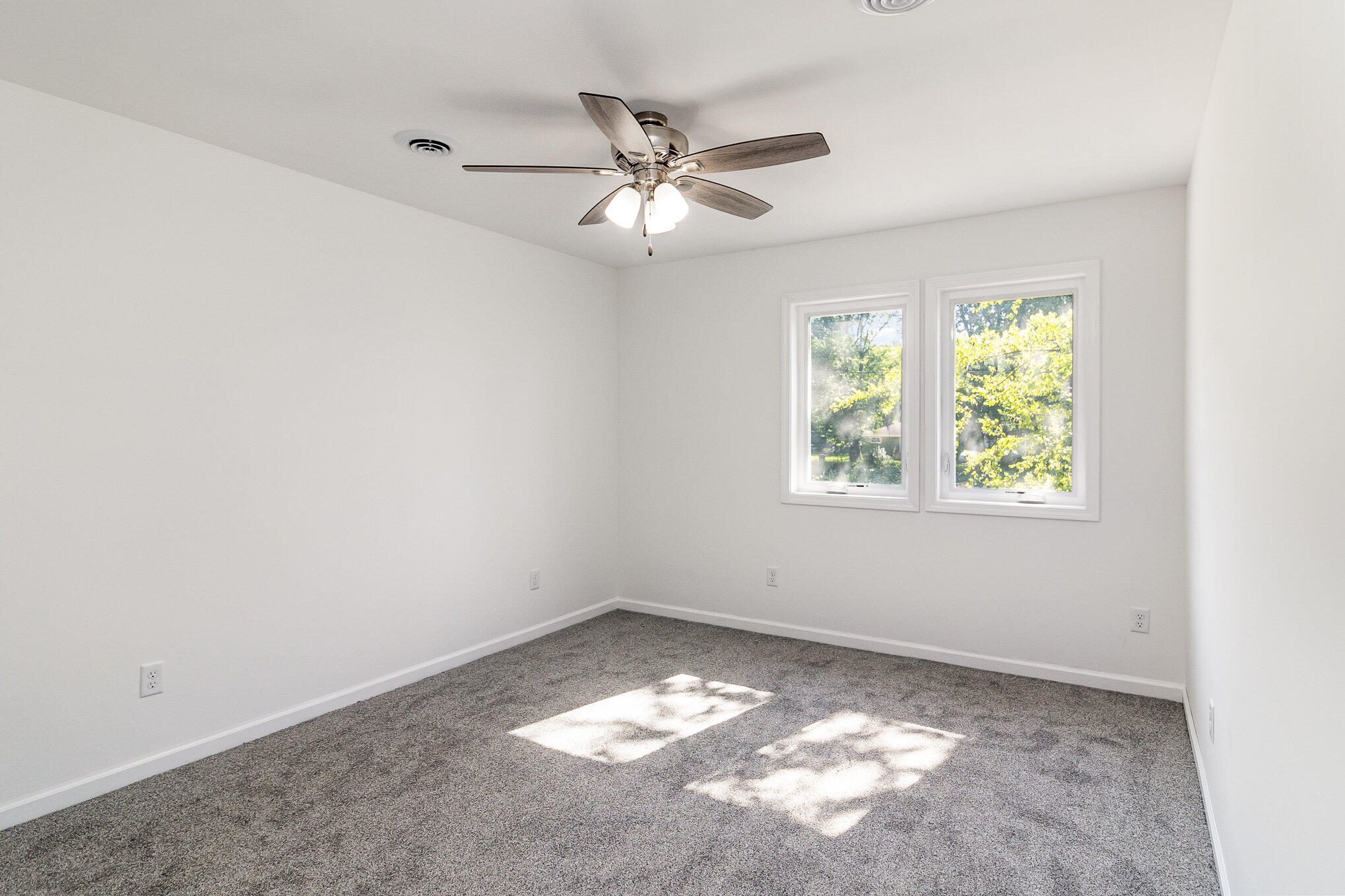 44 Vick Tree Lane Hebron, IN 46341 - Photo 19 of 29 an empty room with a window
