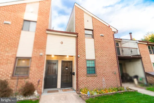 $229,000 | 1475 Mt Holly Road, Unit O9, Beverly, NJ 08010