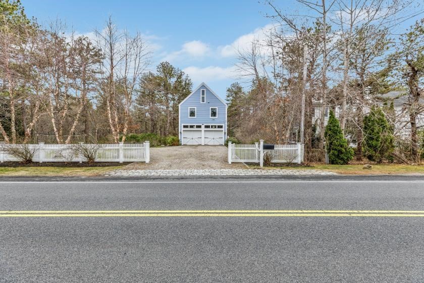 304 Red Brook Road Mashpee, MA 02649 - Photo 7 of 42