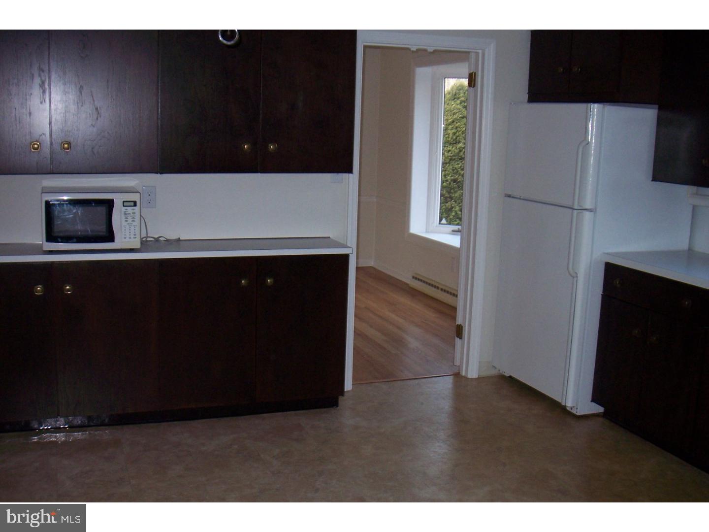 329 Spalding Road Wilmington, DE 19803 - Photo 3 of 21 Gallery Image 3
