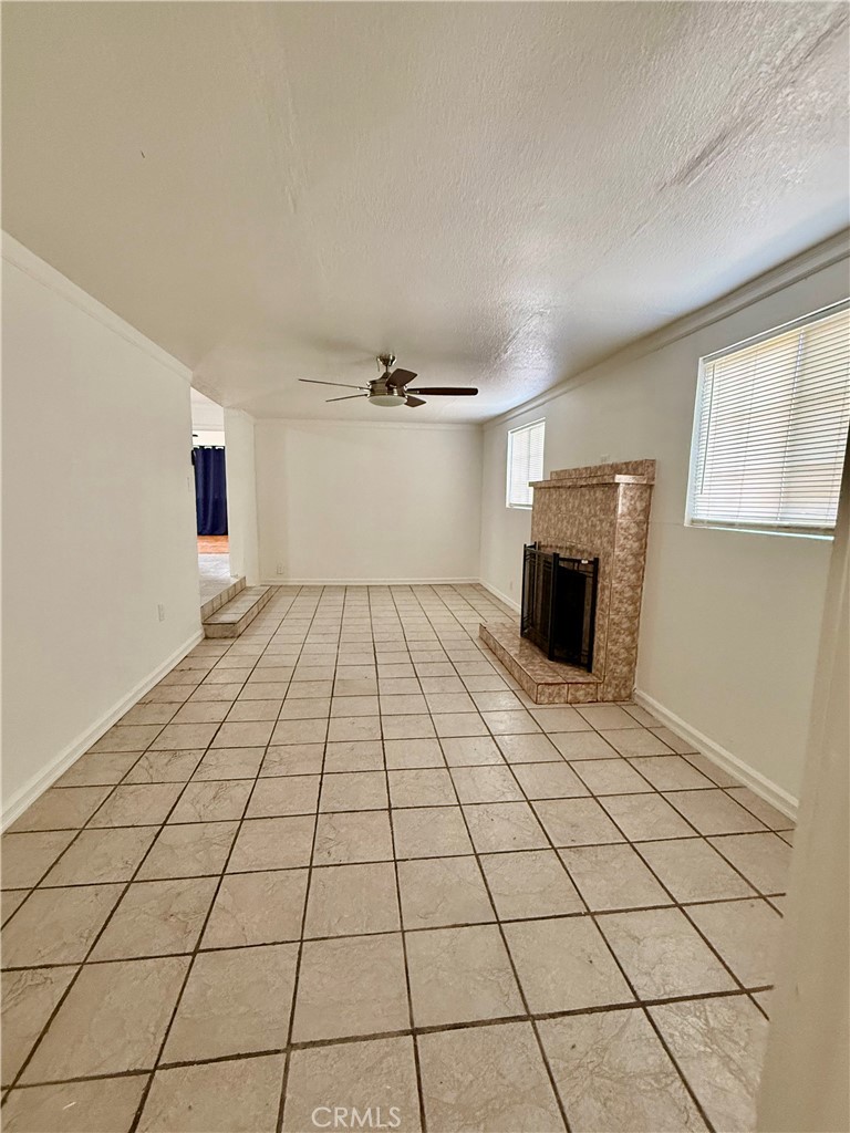 1020 West 24th Street Merced, CA 95340 - Photo 13 of 24 Family Room View 2