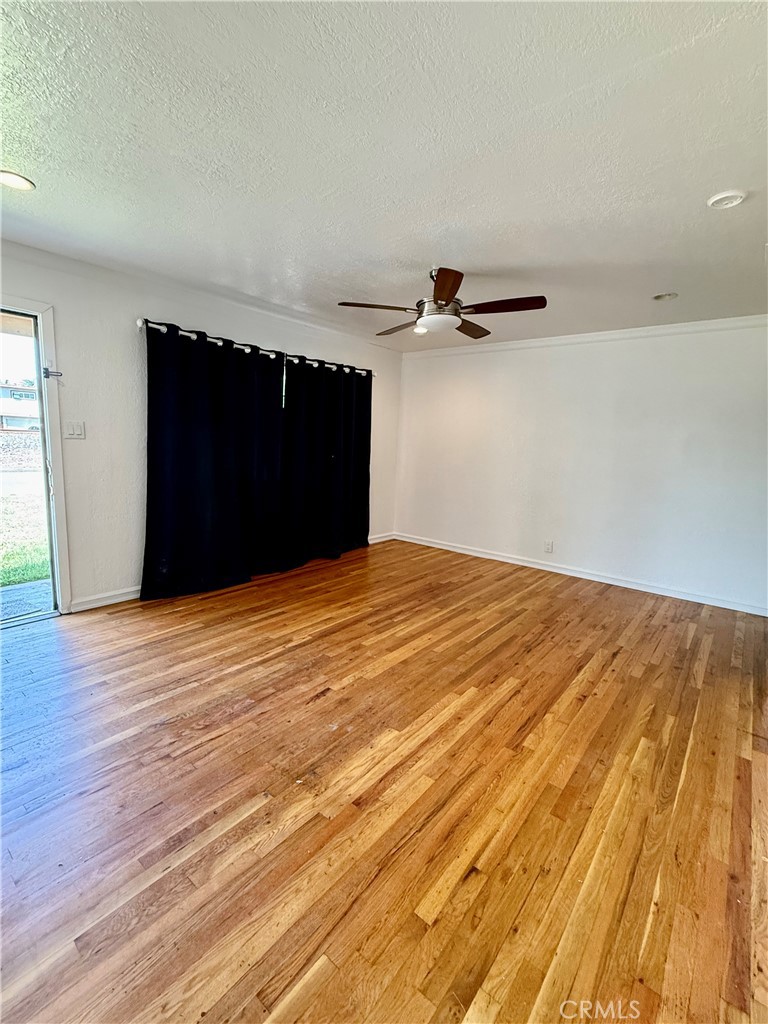 1020 West 24th Street Merced, CA 95340 - Photo 4 of 24 Living room view 2