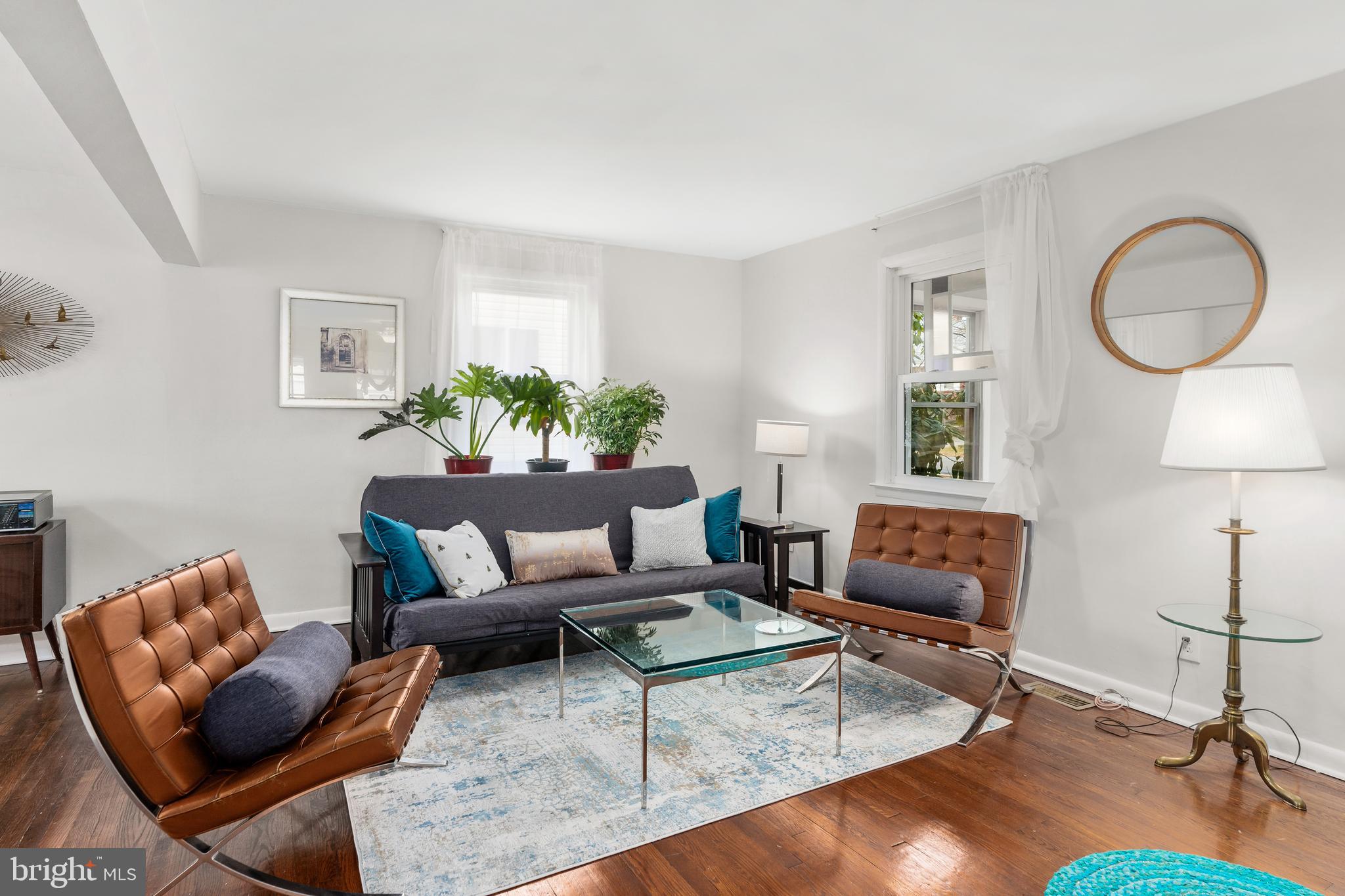 921 Thornton Road Marcus Hook, PA 19061 - Photo 11 of 27