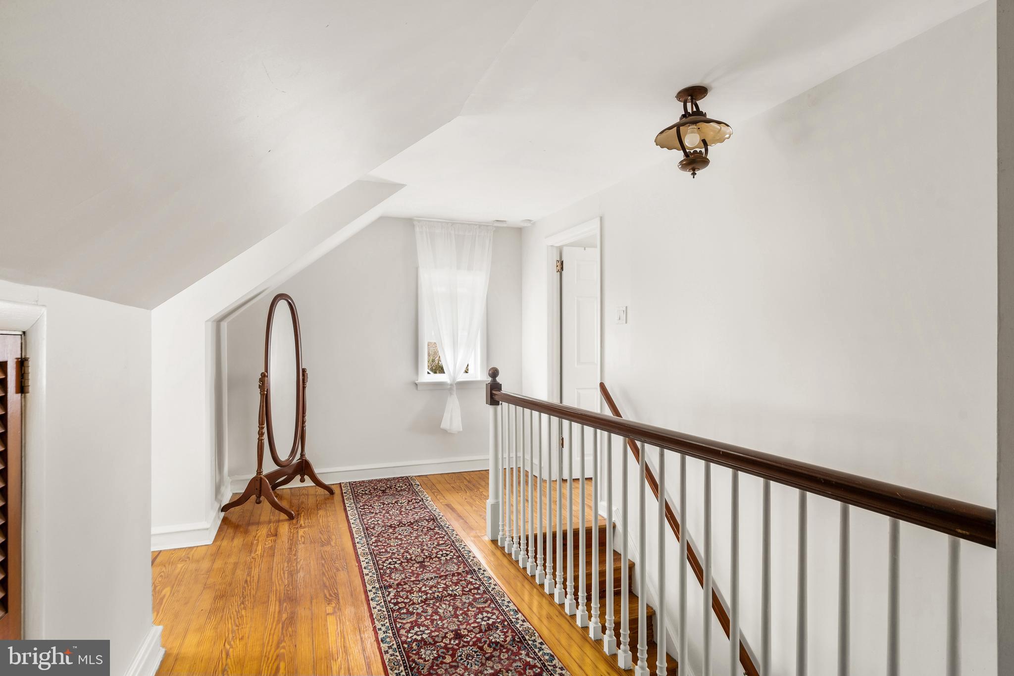 921 Thornton Road Marcus Hook, PA 19061 - Photo 21 of 27