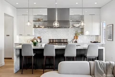 $2,895,000 | 2269 Francisco Street, San Francisco, CA 94123