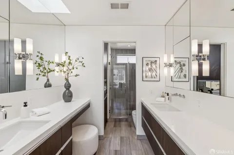 $2,895,000 | 2269 Francisco Street, San Francisco, CA 94123
