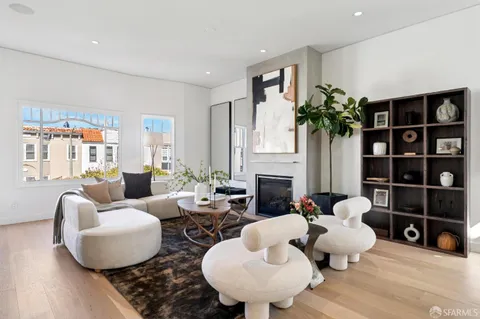 $2,895,000 | 2269 Francisco Street, San Francisco, CA 94123