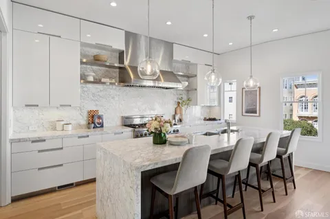 $2,895,000 | 2269 Francisco Street, San Francisco, CA 94123