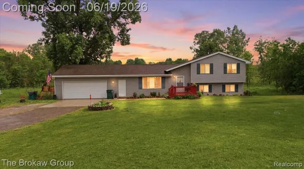$350,000 | 4495 Groveland Road, Ortonville, MI 48462