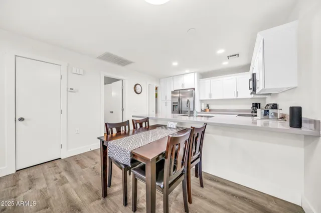 $219,900 | 14300 West Bell Road, Unit 423, Surprise, AZ 85374