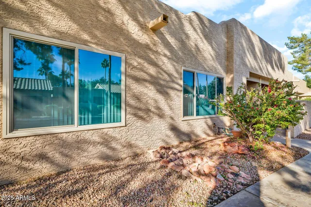 $219,900 | 14300 West Bell Road, Unit 423, Surprise, AZ 85374