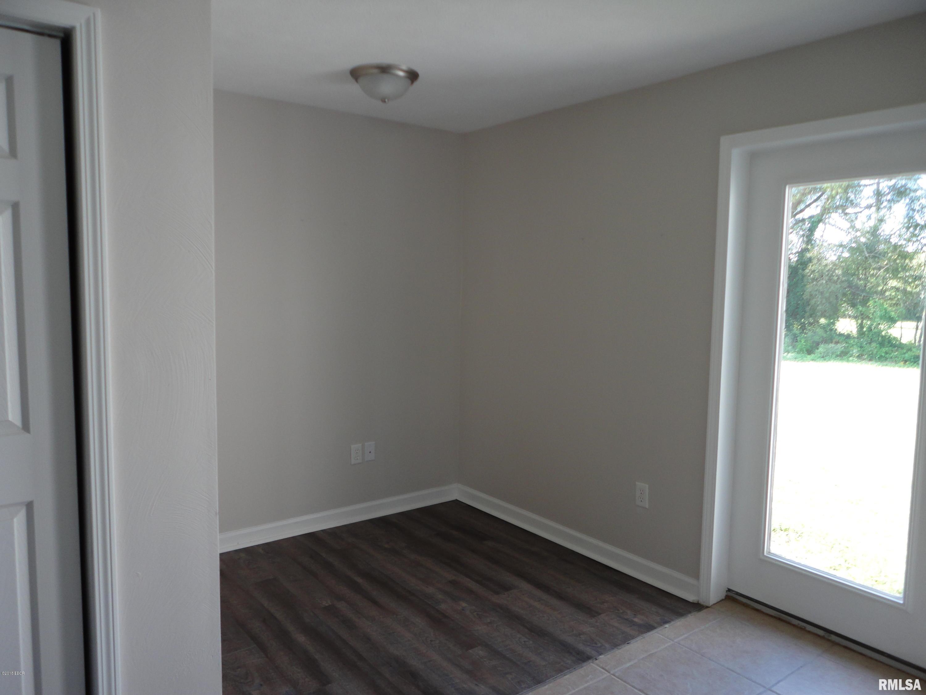 11217 Husband Road Marion, IL 62959 - Photo 8 of 8