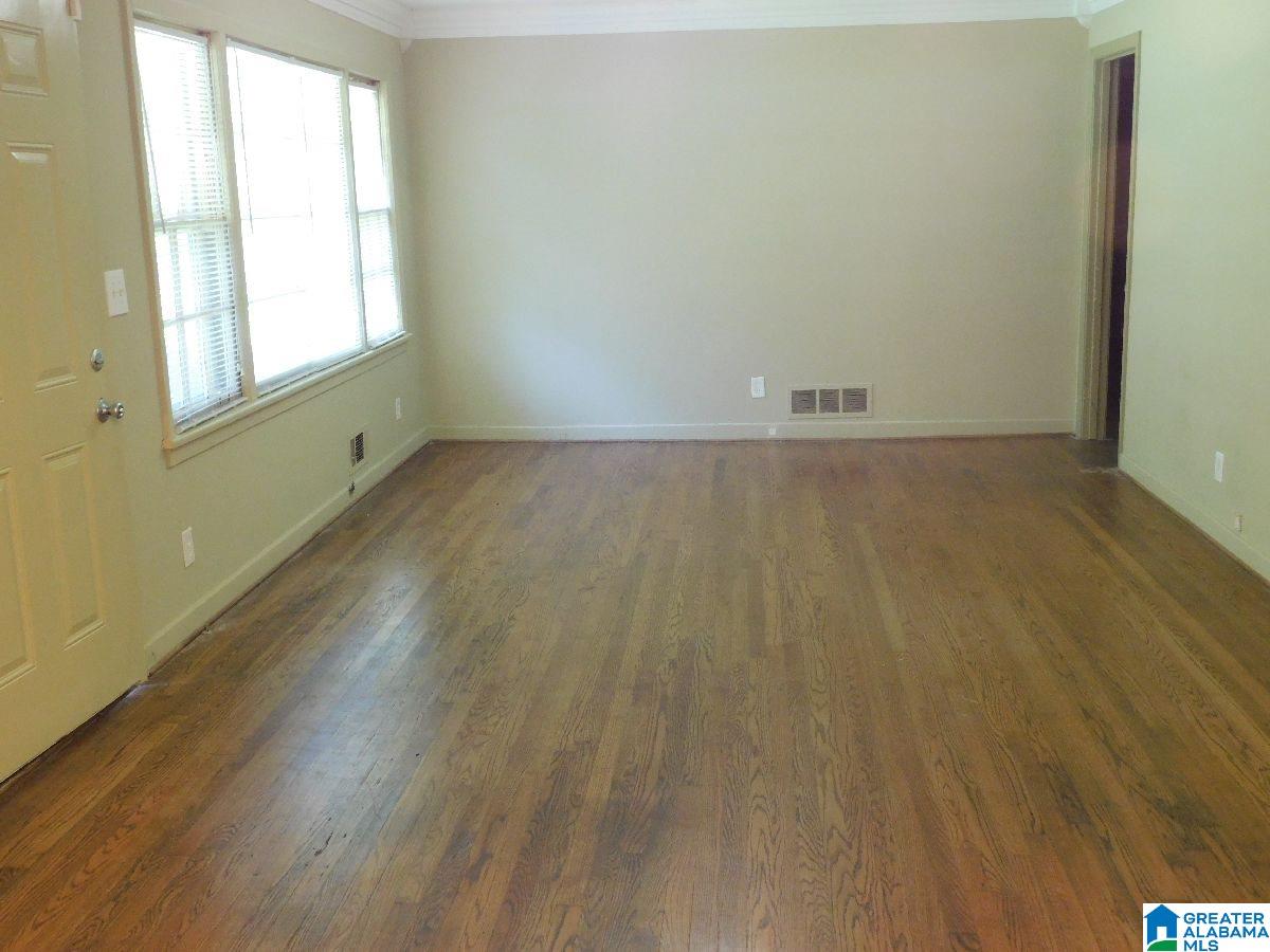 438 Tupelo Road Birmingham, AL 35215 - Photo 5 of 50