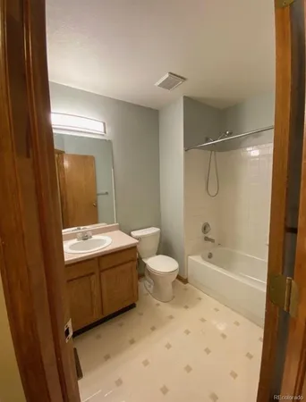 $2,990 | 10204 Woodrose Lane, Highlands Ranch, CO 80129