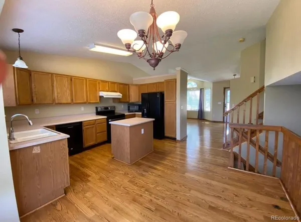 $2,990 | 10204 Woodrose Lane, Highlands Ranch, CO 80129