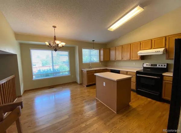 $2,990 | 10204 Woodrose Lane, Highlands Ranch, CO 80129