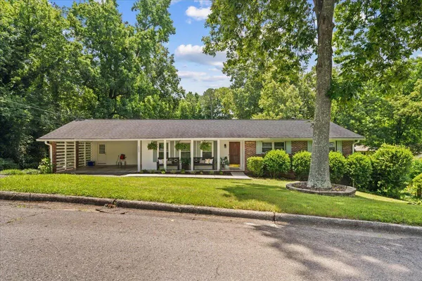 $410,000 | 1303 Sherwood Drive, Dalton, GA 30720