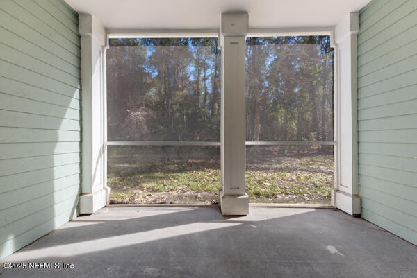 8550 Touchton Road, Unit 2014 Jacksonville, FL 32216 - Photo 16 of 32 8550 Touchton Pic 20 patio