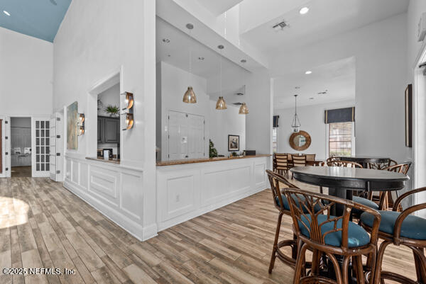 8550 Touchton Road, Unit 2014 Jacksonville, FL 32216 - Photo 20 of 32 8550 Touchton Pic 25 clud bar