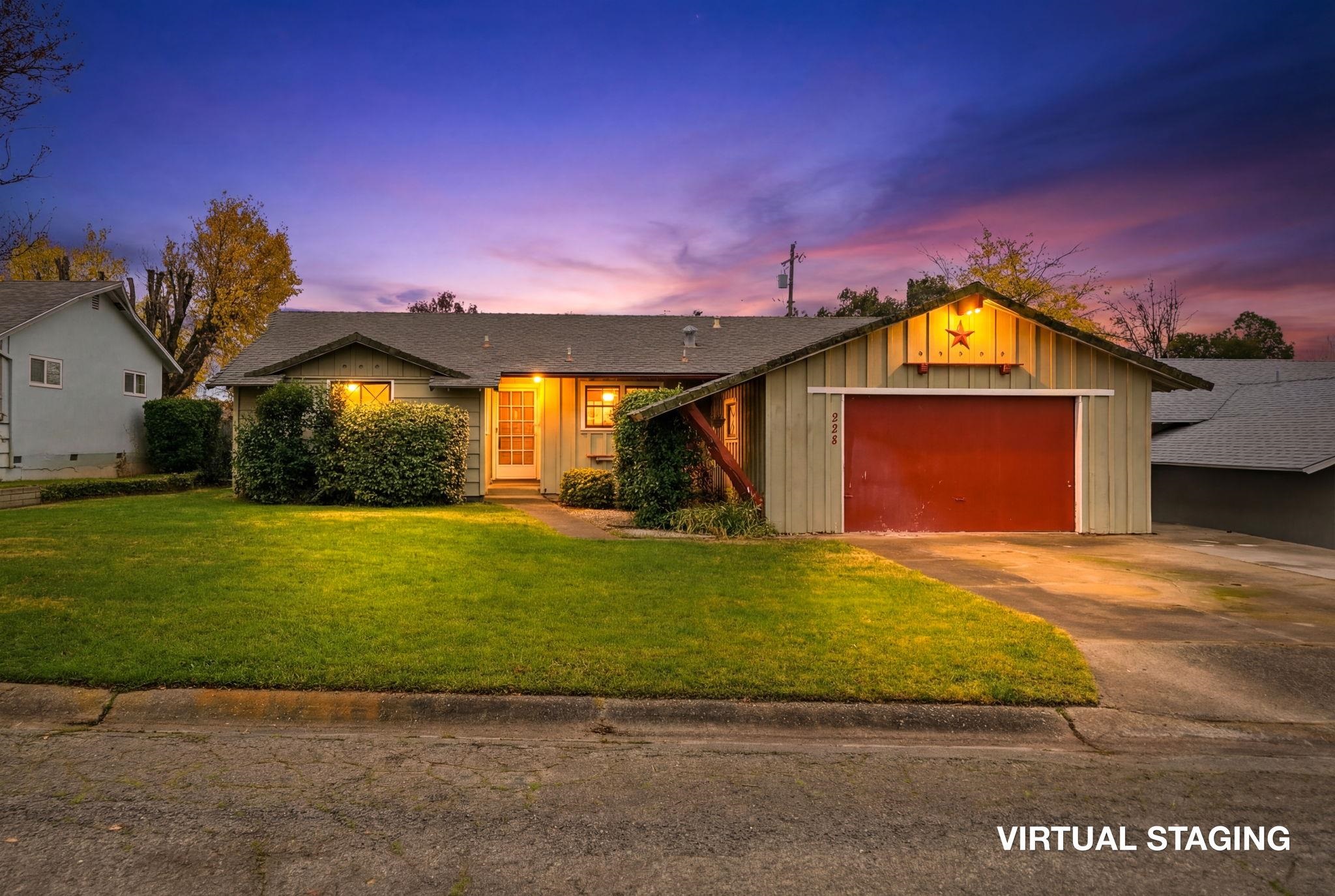 228 Encinal Drive Red Bluff, CA 96080 - Photo 2 of 34