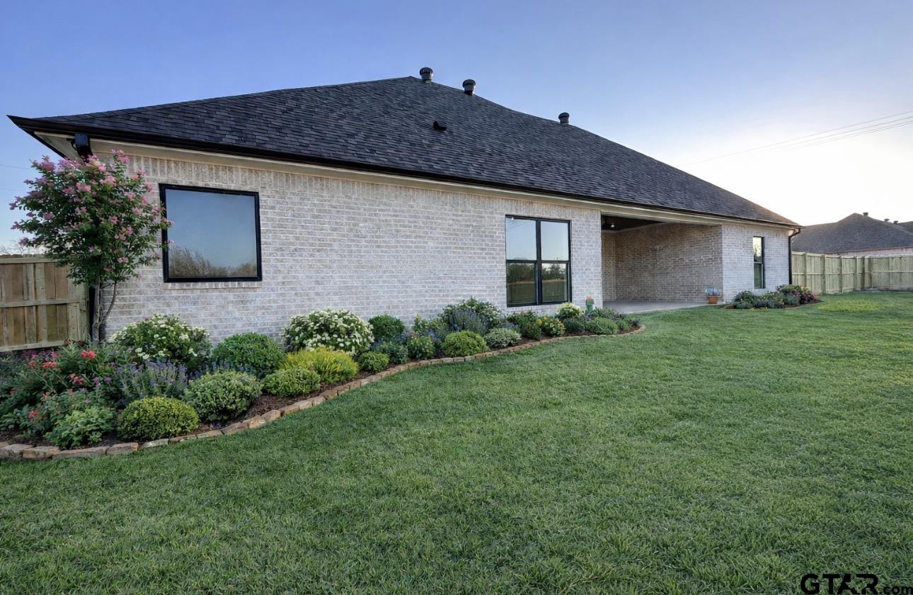 349 Brooks Jefferson, TX 75657 - Photo 37 of 41 Virtual staging