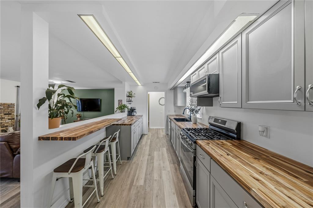 1002 Pine Tree Drive Eustis, FL 32726 - Photo 13 of 64