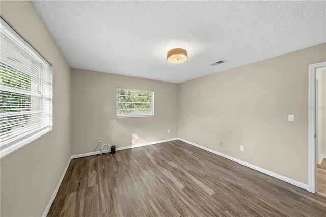 $314,900 | 1002 Pine Tree Drive, Eustis, FL 32726