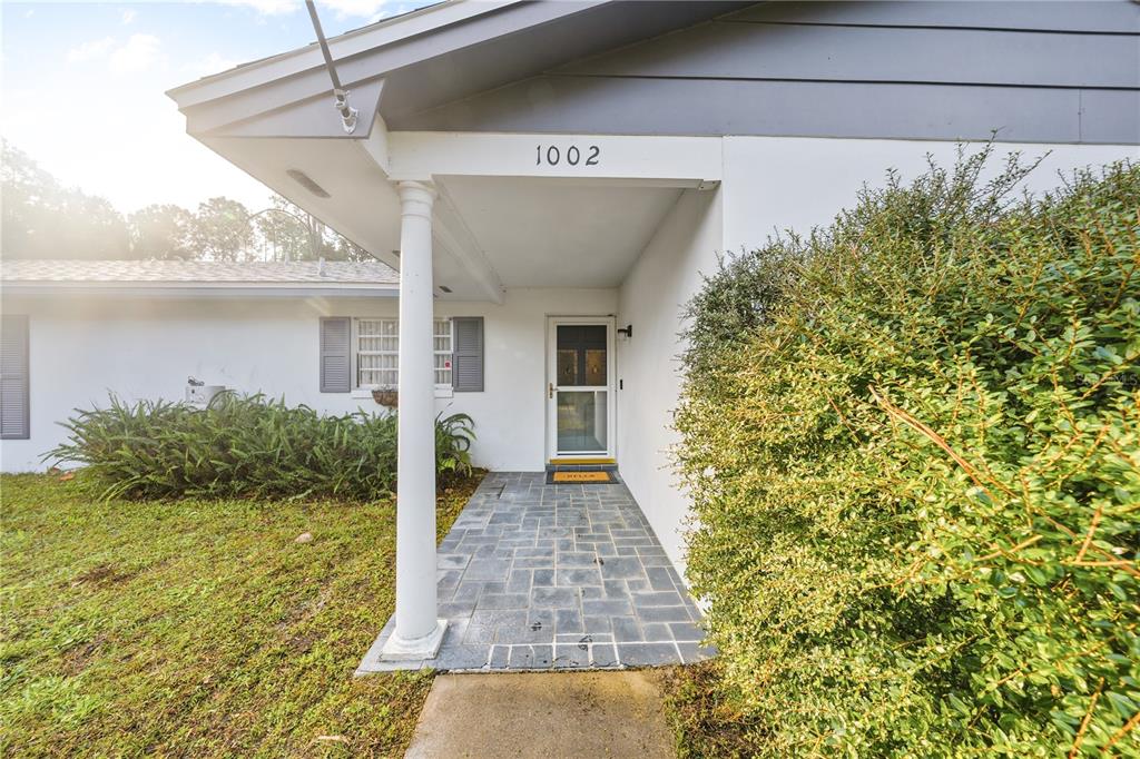 1002 Pine Tree Drive Eustis, FL 32726 - Photo 4 of 64