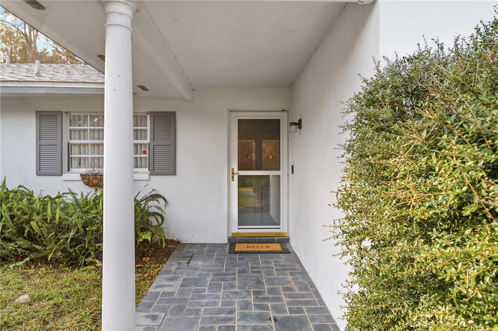 1002 Pine Tree Drive Eustis, FL 32726 - Photo 5 of 64