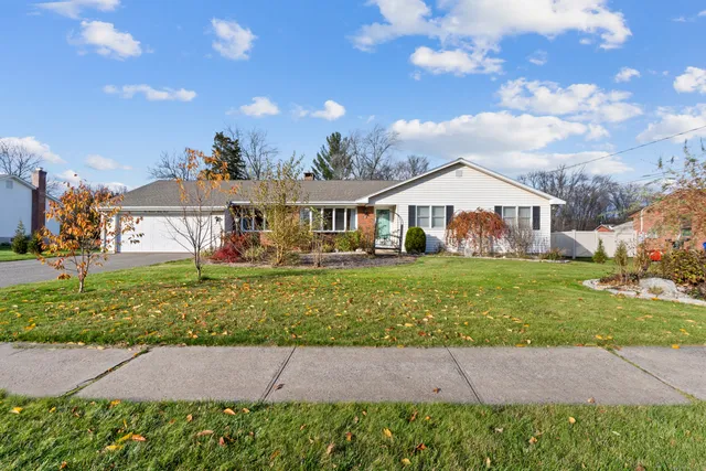 $3,600 | 127 Two Rod Highway, Wethersfield, CT 06109