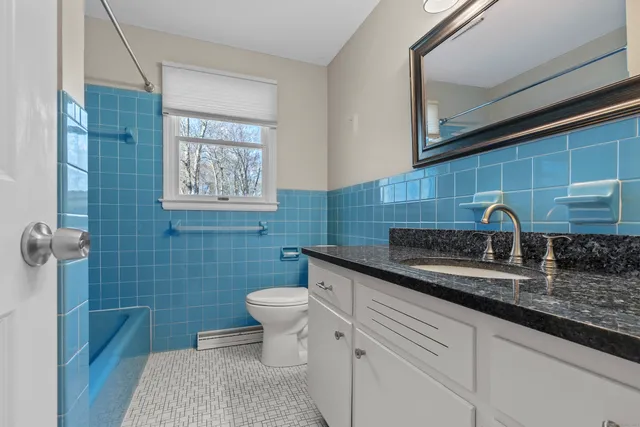 $3,600 | 127 Two Rod Highway, Wethersfield, CT 06109