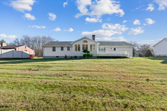 $3,600 | 127 Two Rod Highway, Wethersfield, CT 06109