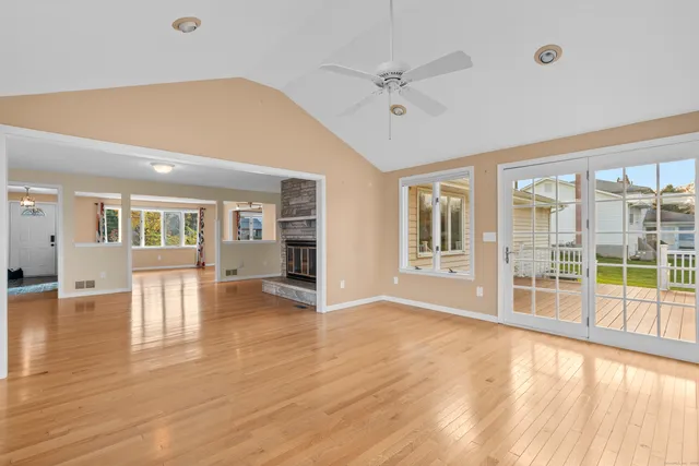 $3,600 | 127 Two Rod Highway, Wethersfield, CT 06109