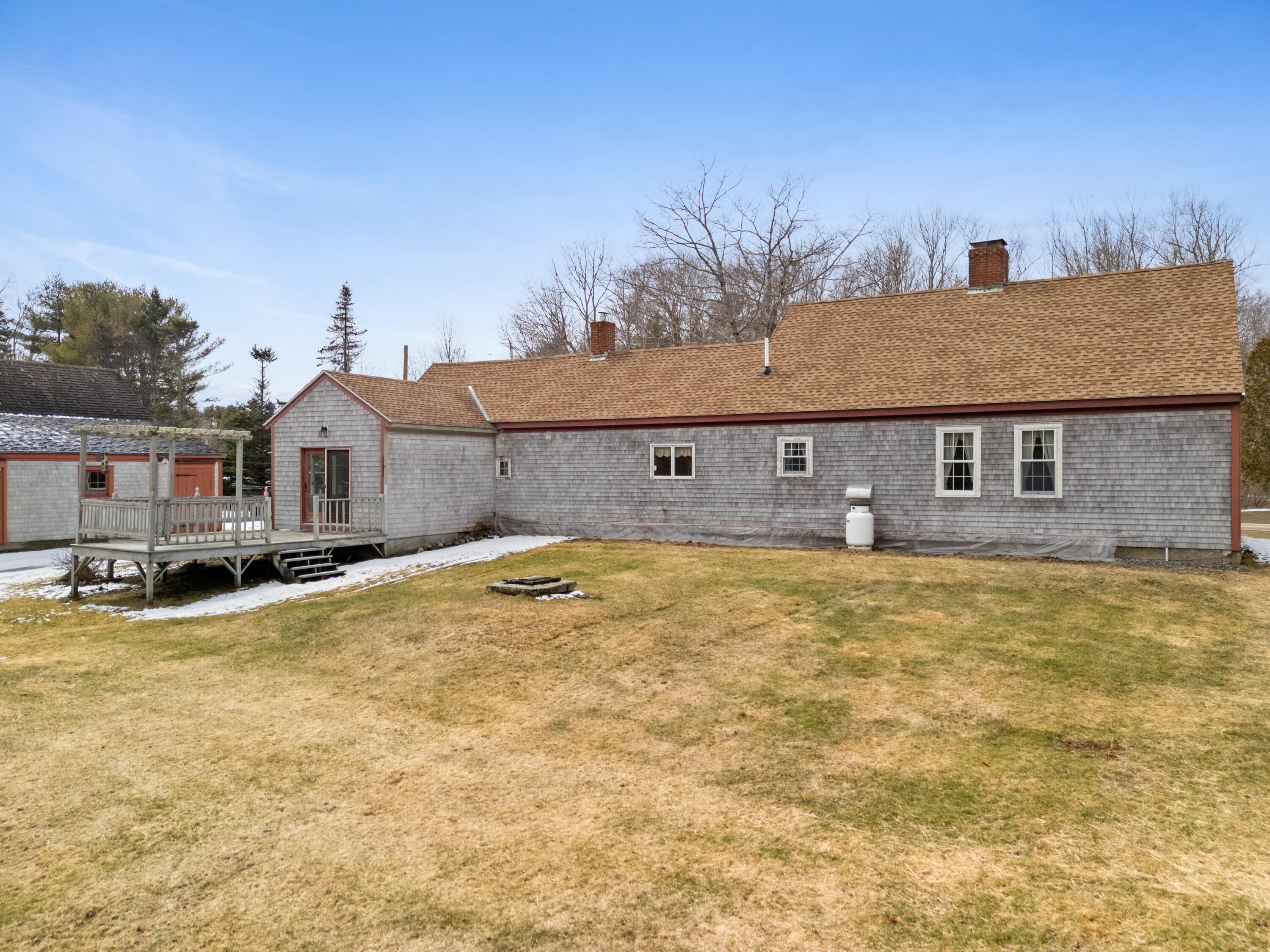 1801 Washington Road Waldoboro, ME 04572 - Photo 12 of 83 11