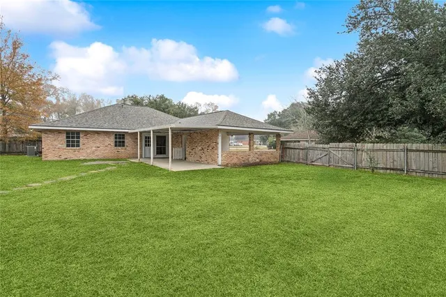 $239,900 | 1901 Cherie Drive, Hammond, LA 70401