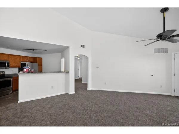 $325,000 | 5733 North Gibralter Way, Unit 306, Aurora, CO 80019