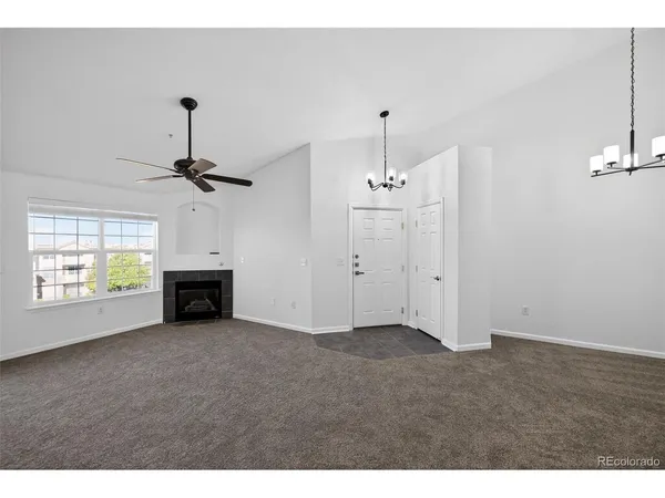 $325,000 | 5733 North Gibralter Way, Unit 306, Aurora, CO 80019