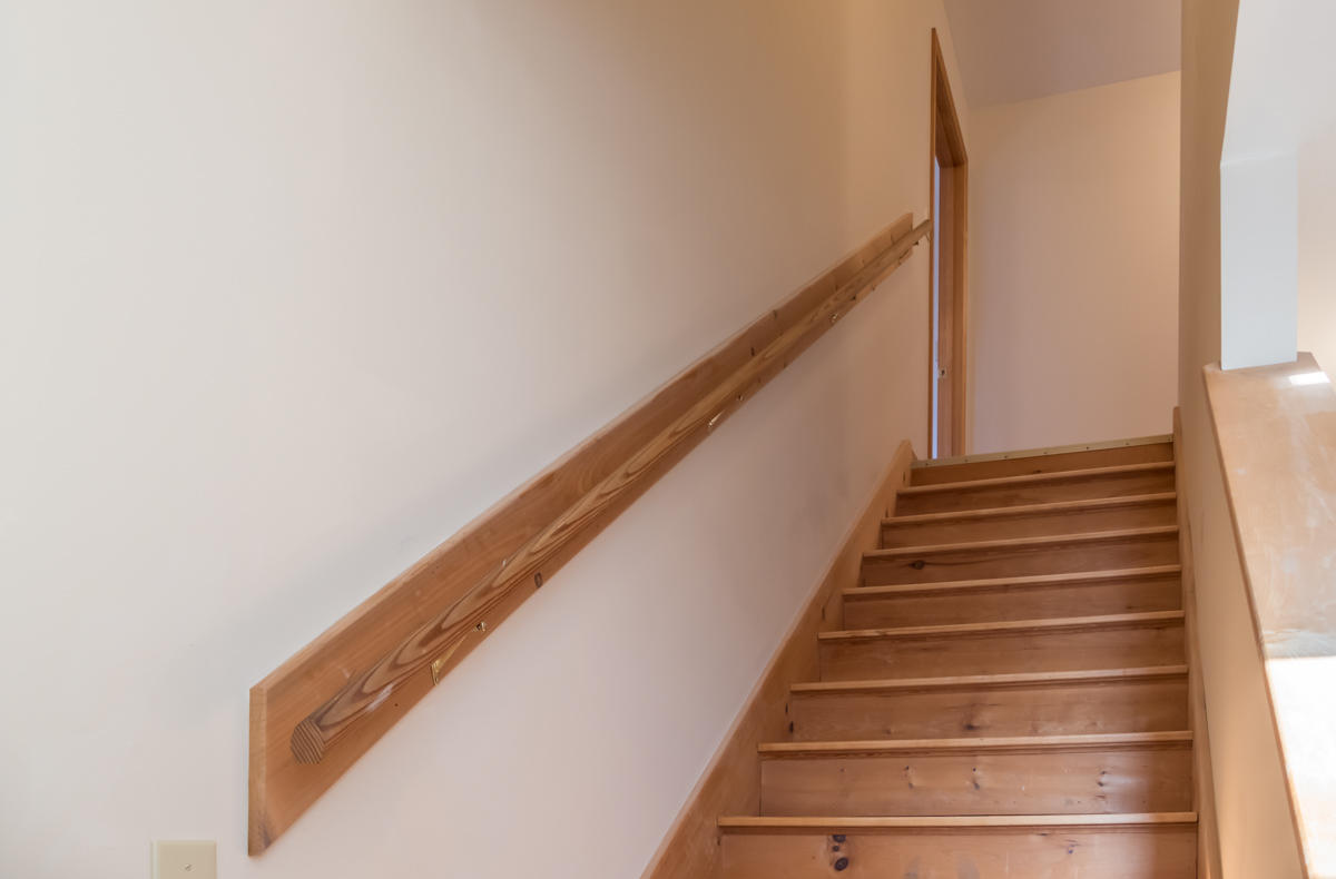 156 Soper Road Durham, ME 04222 - Photo 18 of 35 Stairwell