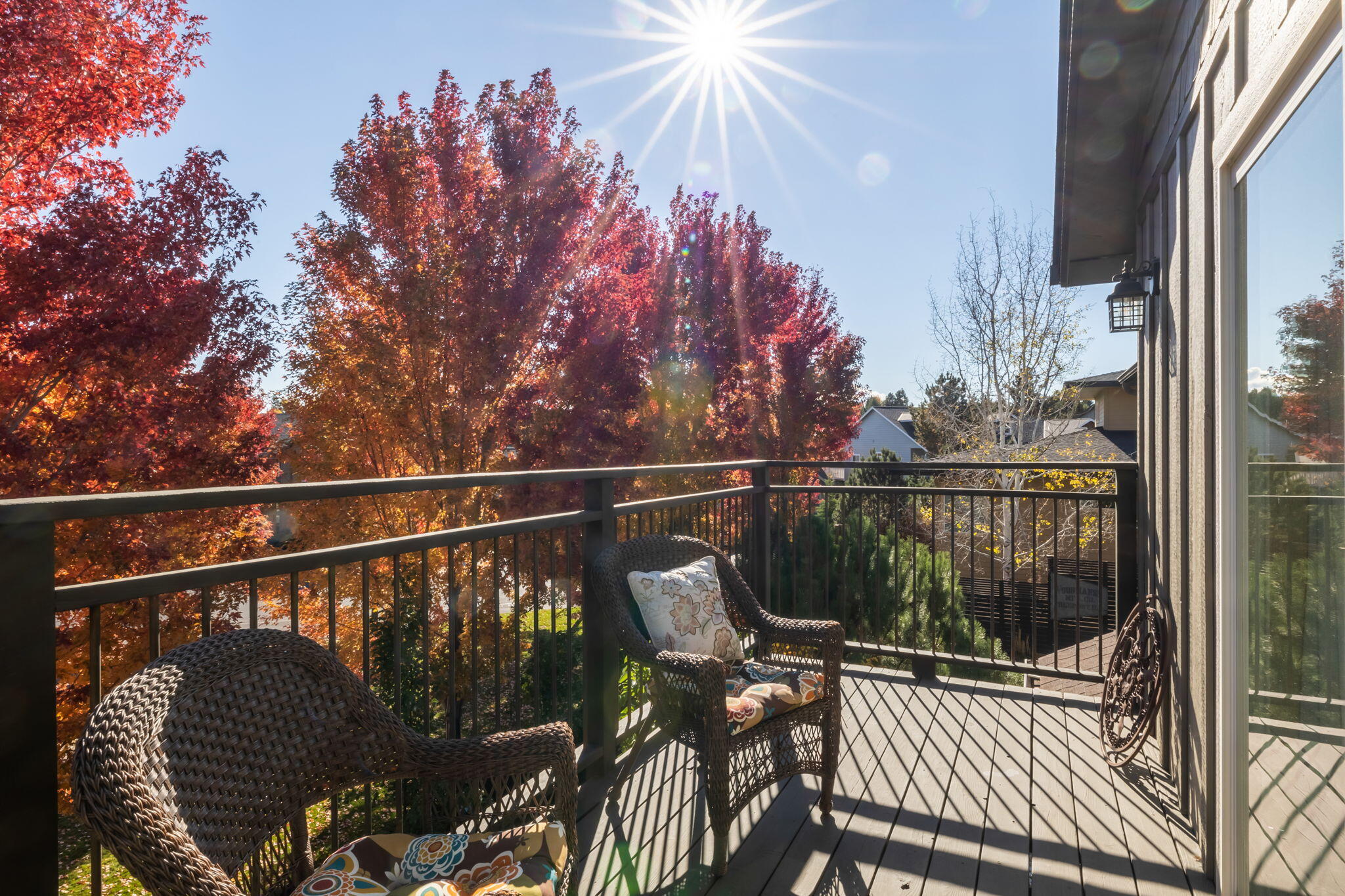 61146 Ridge Falls Place Bend, OR 97702 - Photo 31 of 51 Master deck