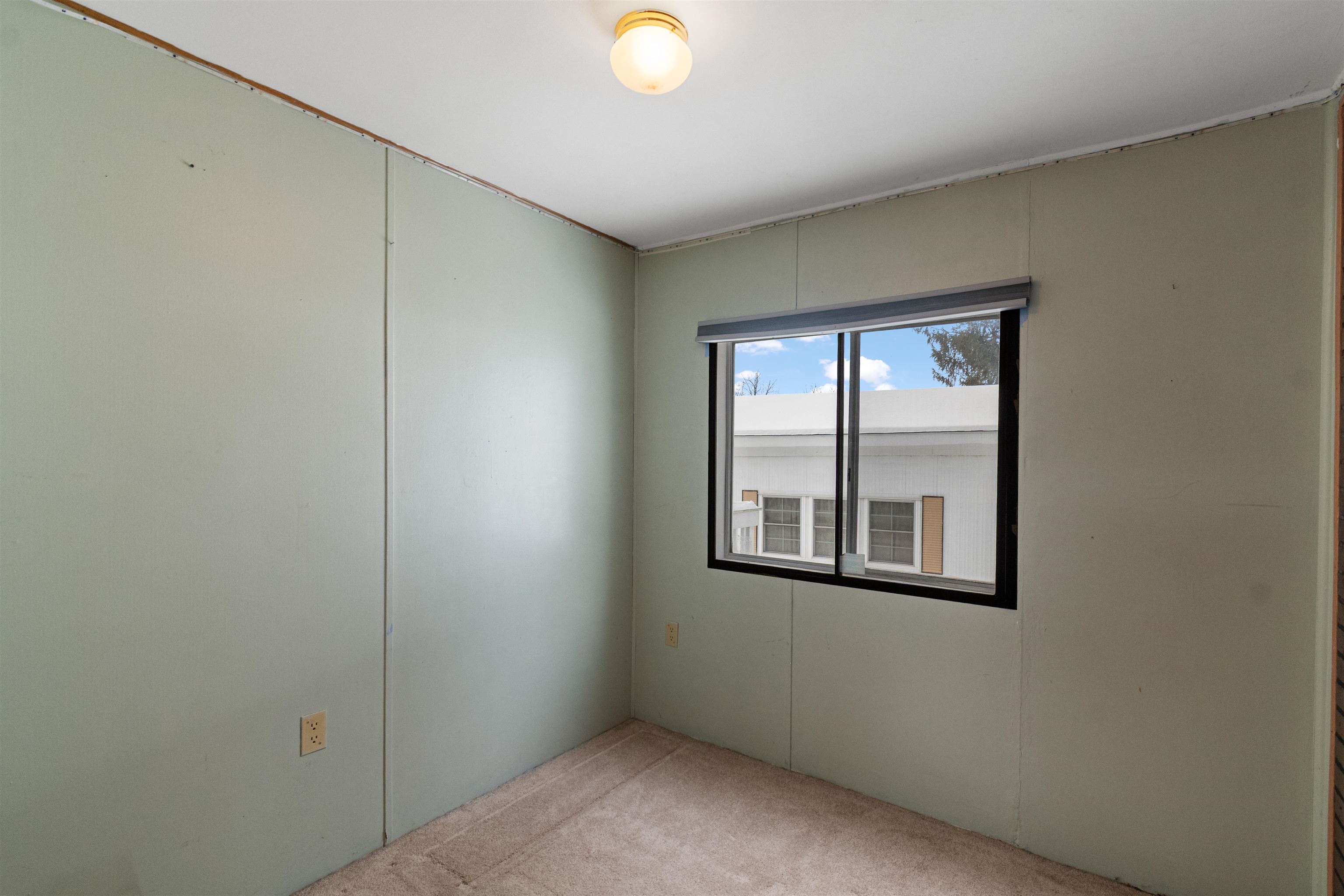 363 Penny Lane Shelburne, VT 05482 - Photo 13 of 21