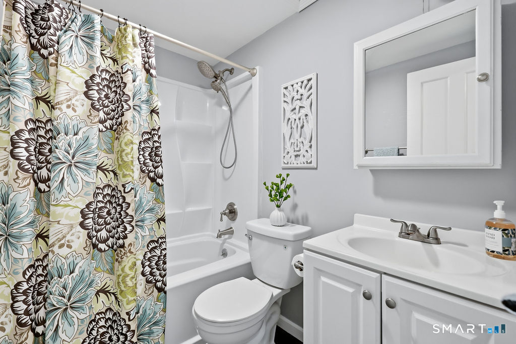 1209 Durham Road Madison, CT 06443 - Photo 28 of 40 Gallery Image 28