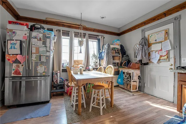 $799,900 | 568 Town Line Road, Lancaster, NY 14086