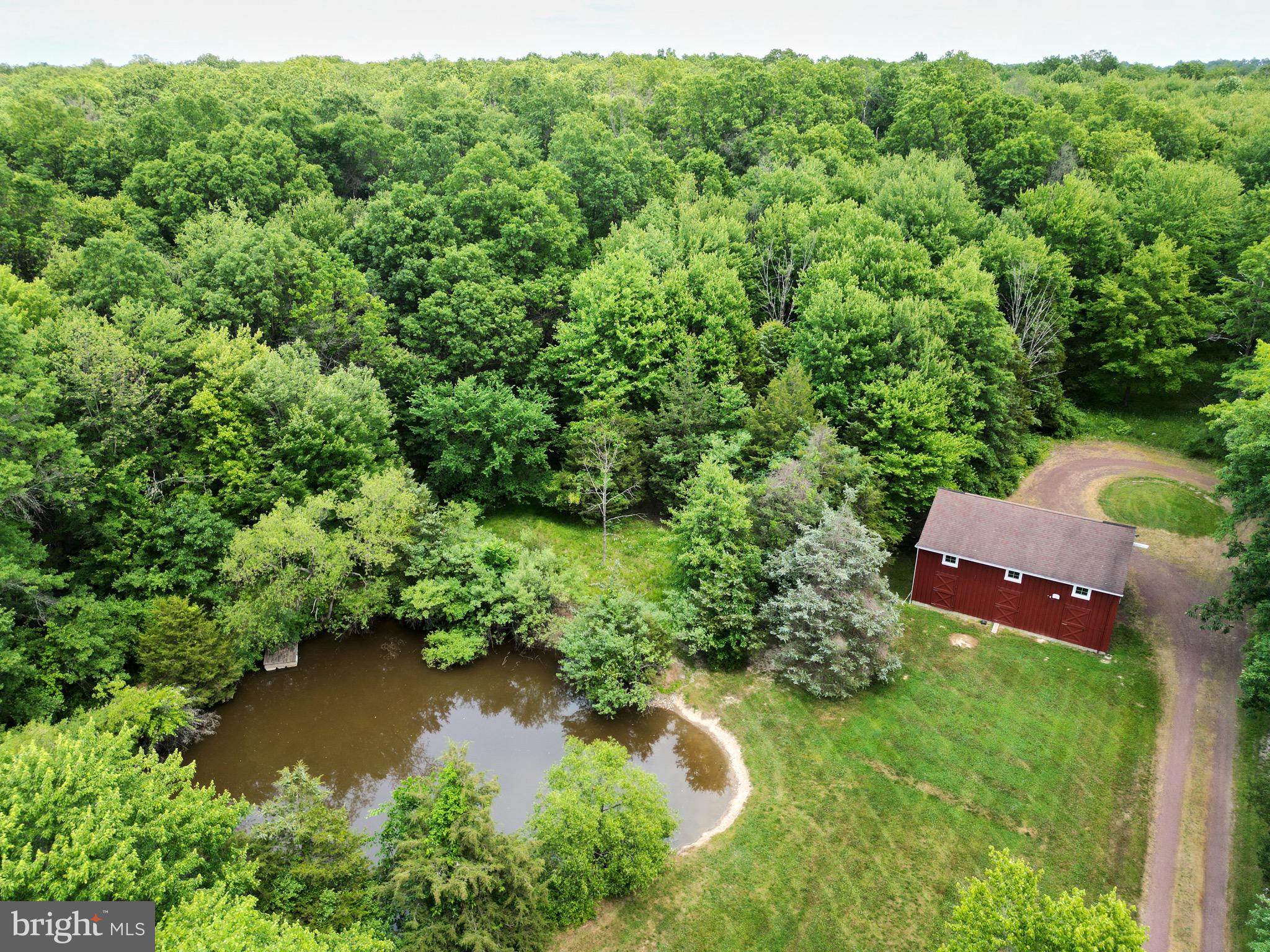 6700 Point Pleasant Pike New Hope, PA 18938 - Photo 4 of 41 Barn and Pond