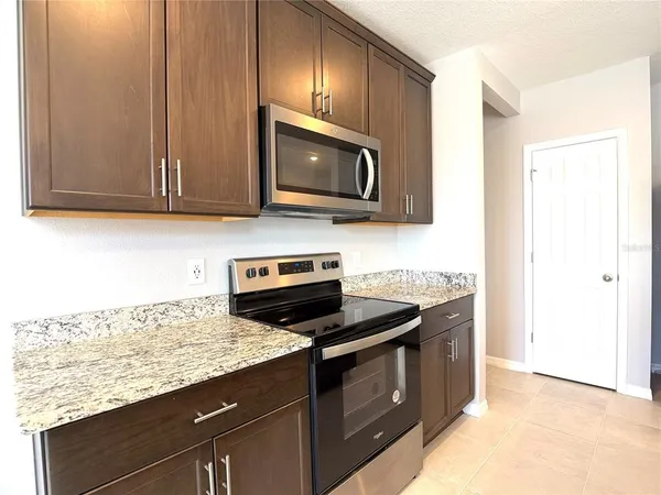 $1,795 | 3063 Laurel Oak Lane, Winter Haven, FL 33884