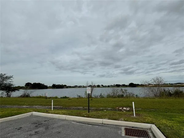 $1,795 | 3063 Laurel Oak Lane, Winter Haven, FL 33884