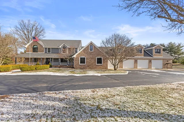 $899,900 | 5911 North 400th Street West, Bargersville, IN 46106