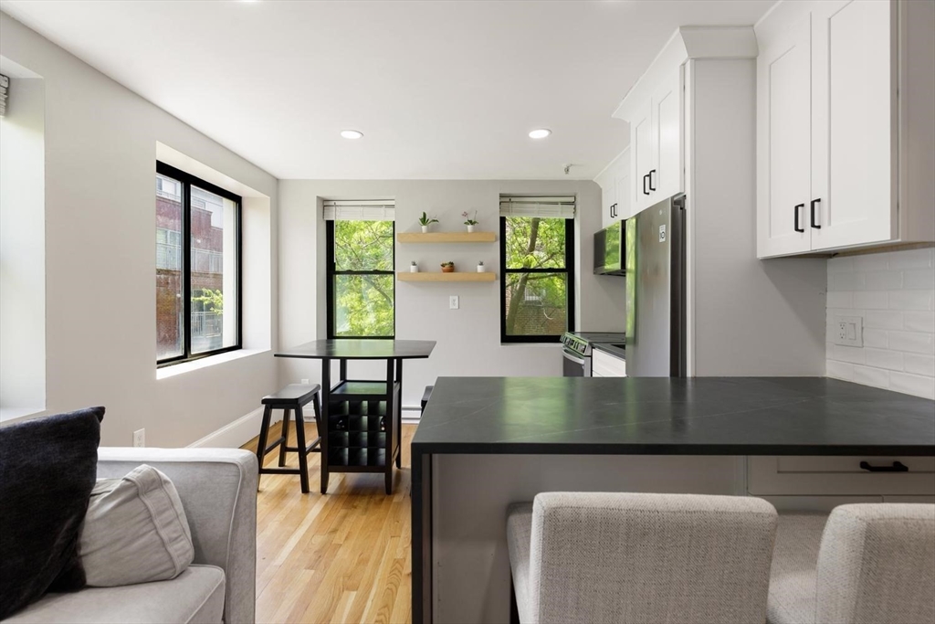 56 Prince Street, Unit 11 Boston, MA 02113 - Photo 2 of 8