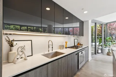 $1,795,000 | 201 Folsom Street, Unit 3G, San Francisco, CA 94105
