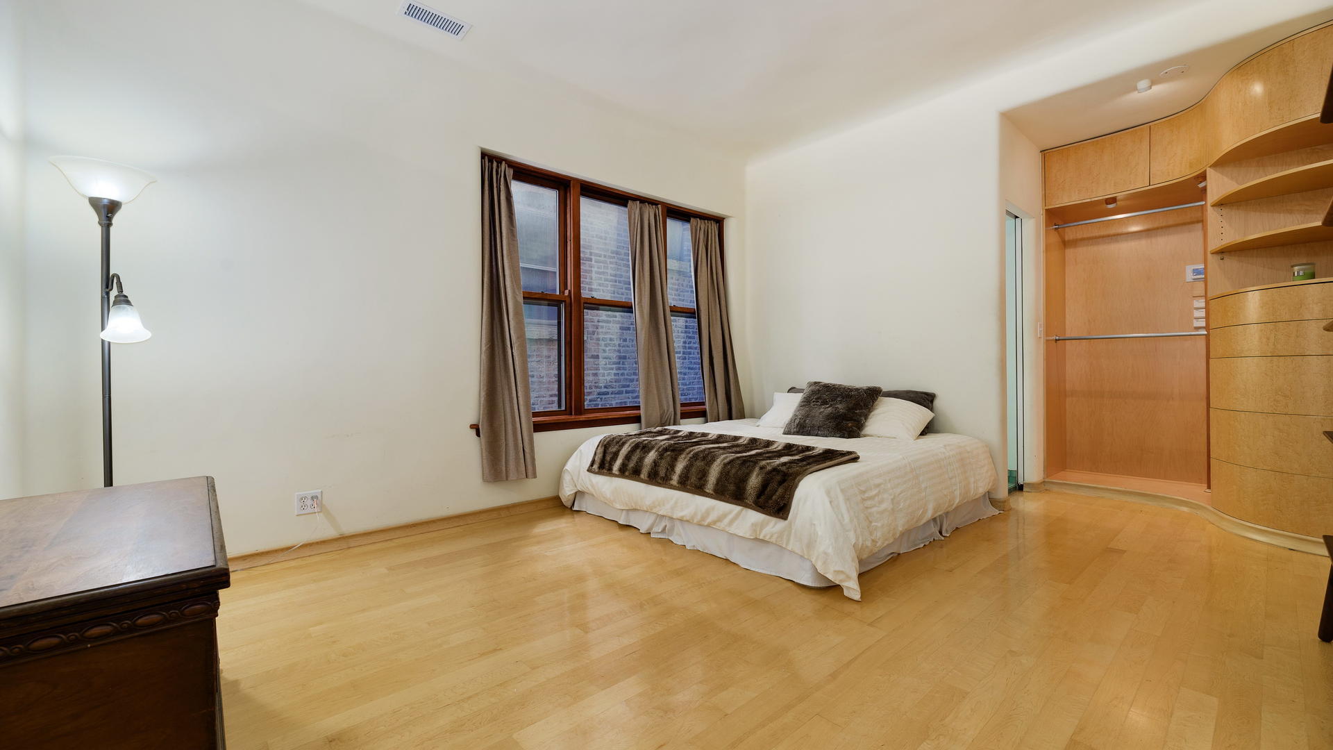 536 West Deming Place, Unit B Chicago, IL 60614 - Photo 16 of 30